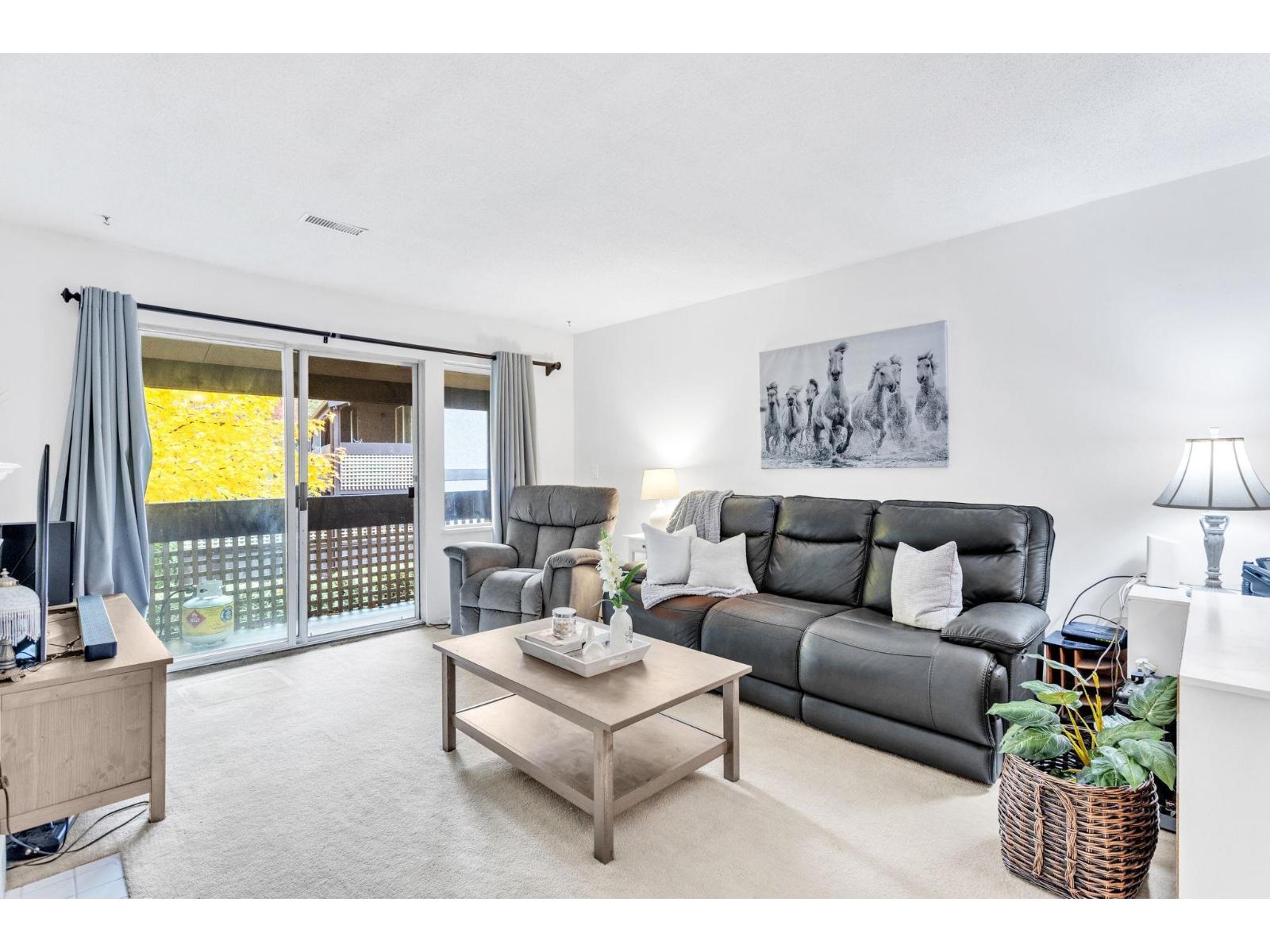 822 34909 OLD YALE ROAD, Abbotsford