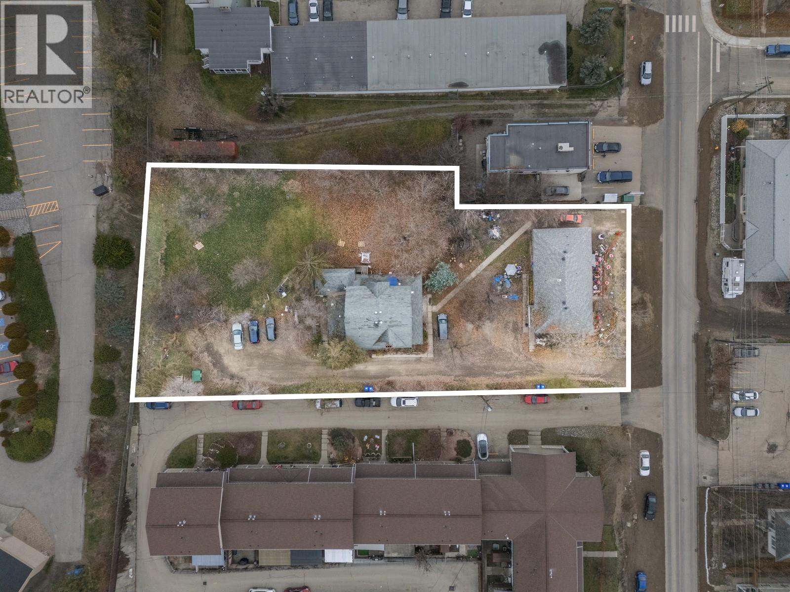 3803 32 Avenue - 11