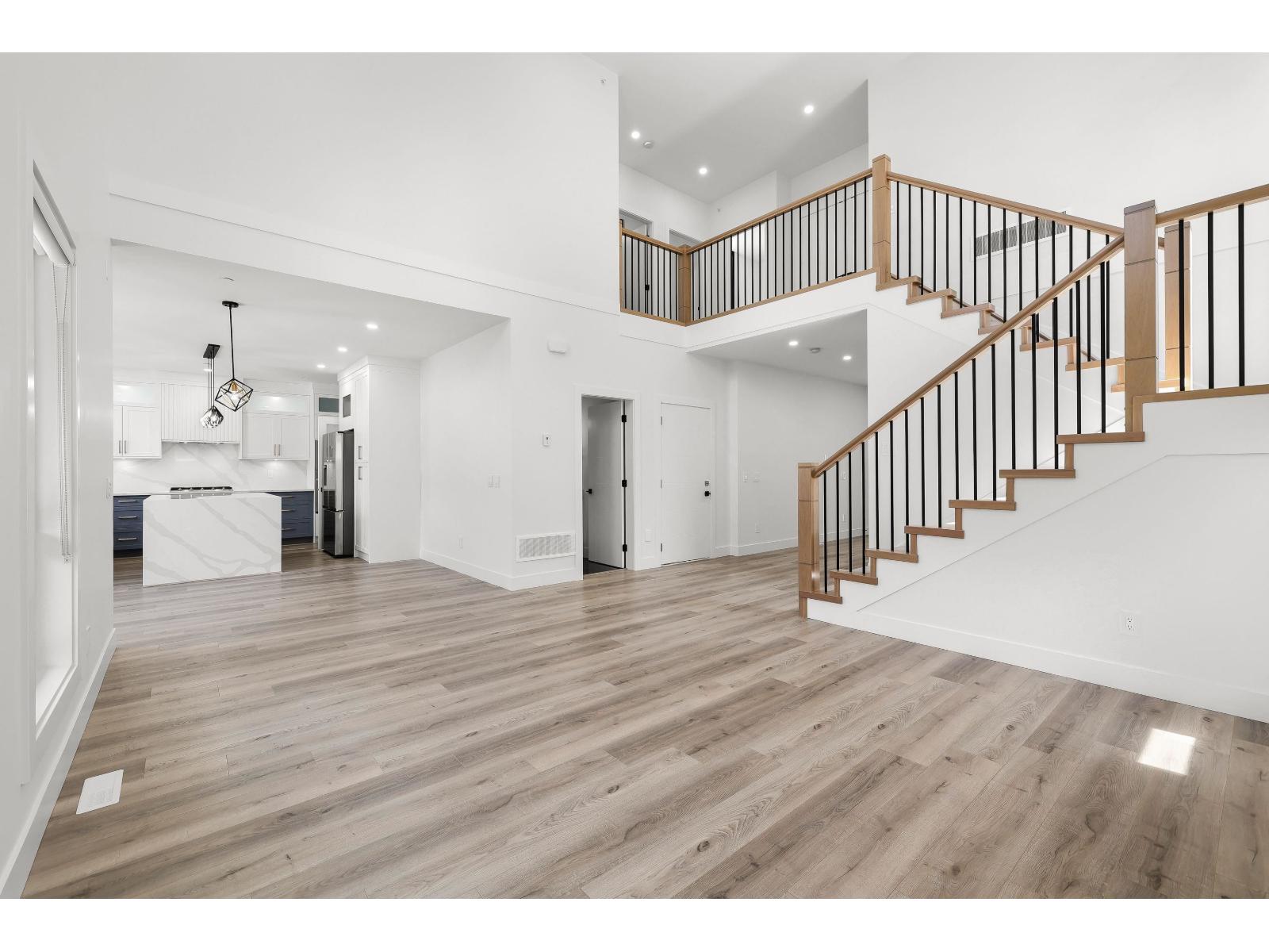 House in Chilliwack - Image 11