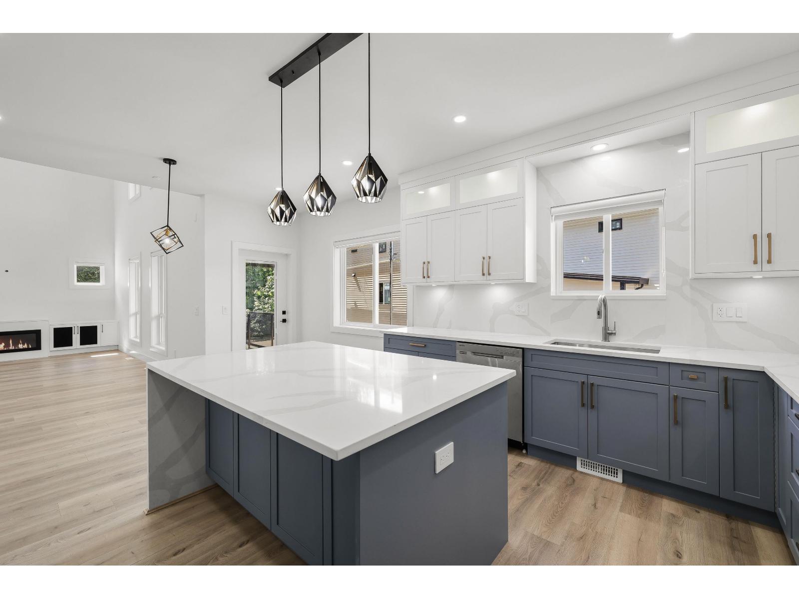 House in Chilliwack - Image 16
