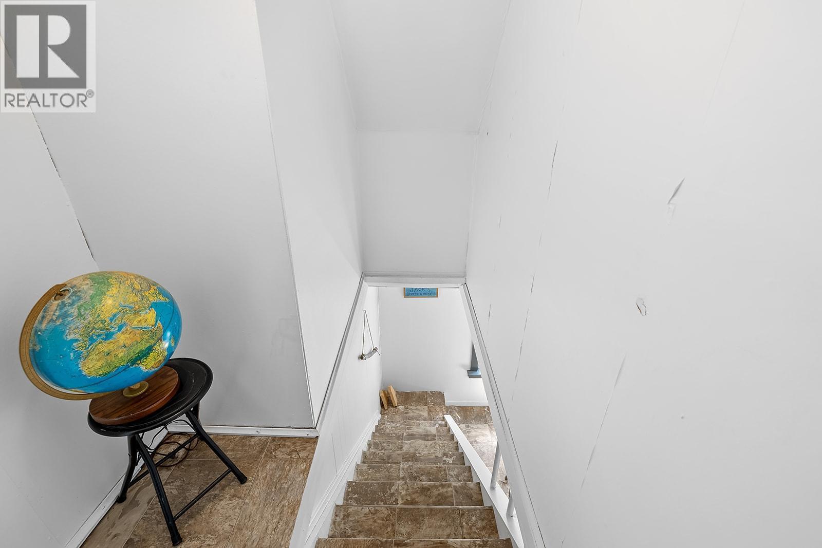 15781 PETERS Road, Crawford Bay