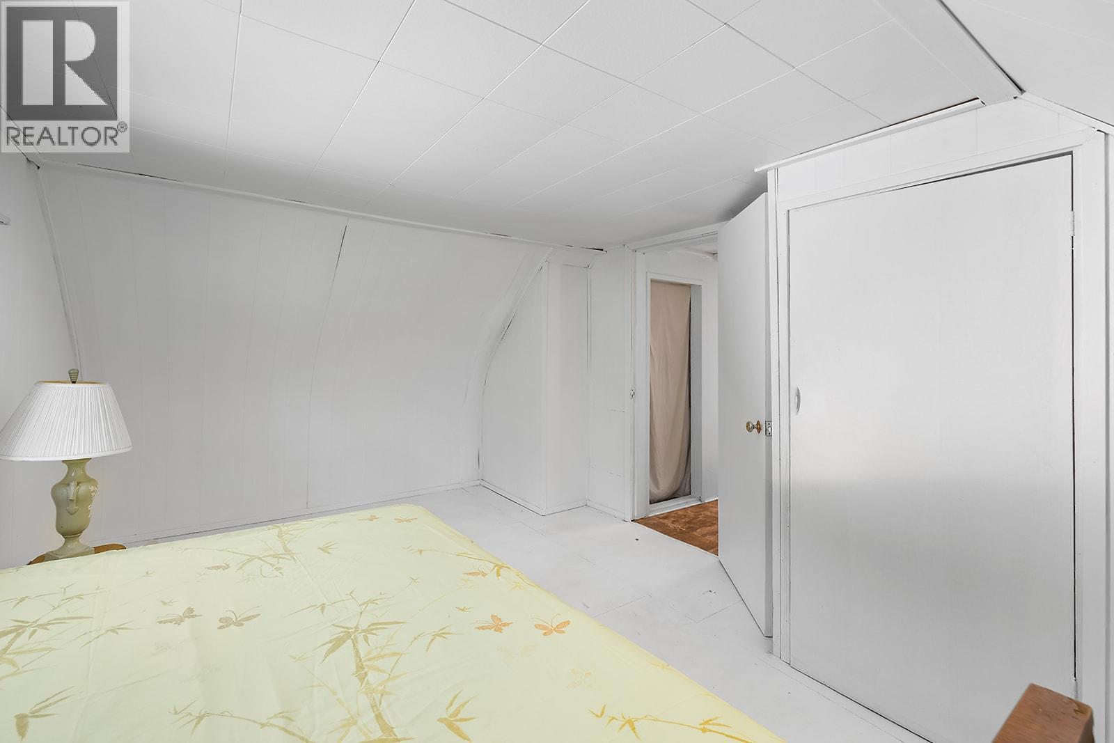 15781 PETERS Road, Crawford Bay