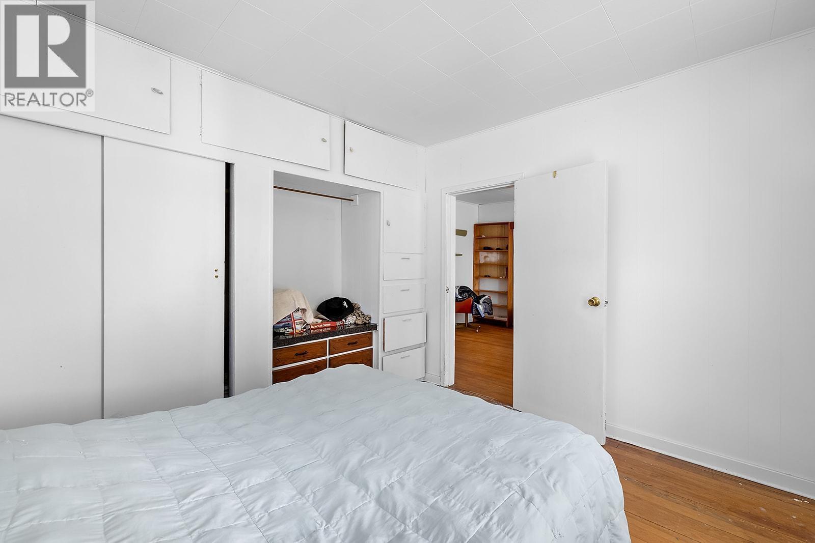 15781 PETERS Road, Crawford Bay