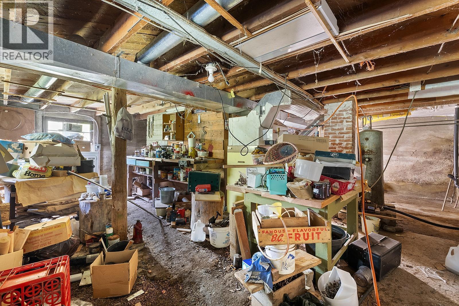 15781 PETERS Road, Crawford Bay