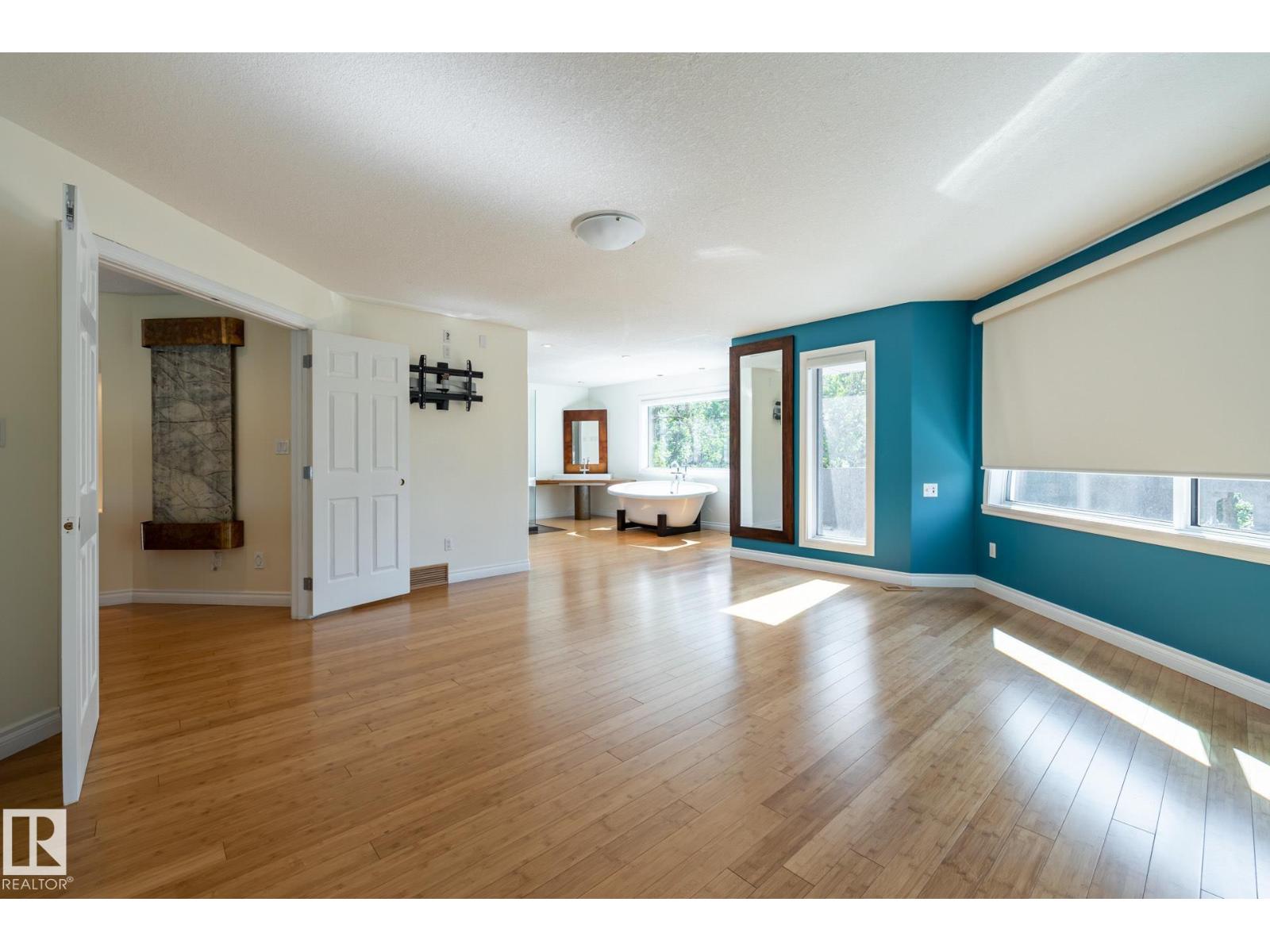 12428 103 AV NW, Edmonton