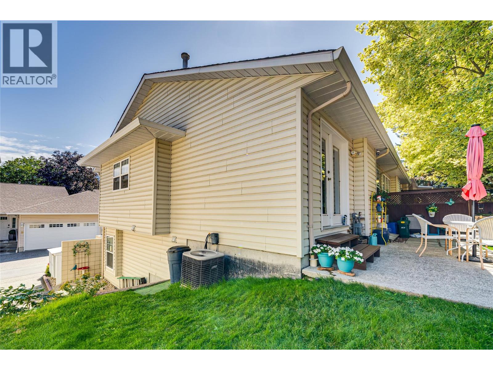 3485 Rosedale Avenue Unit# 10, Armstrong