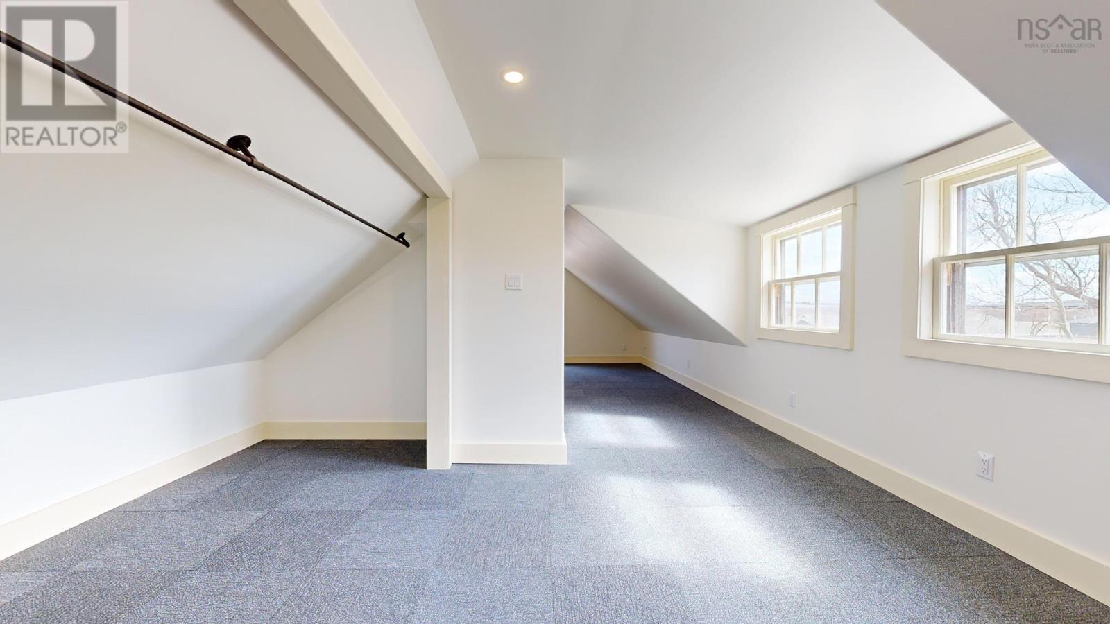 Property 32 of 49 of 62 Chapel Street