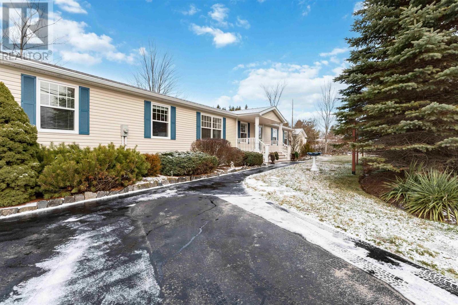 Property 2 of 32 of 8 Irven Drive