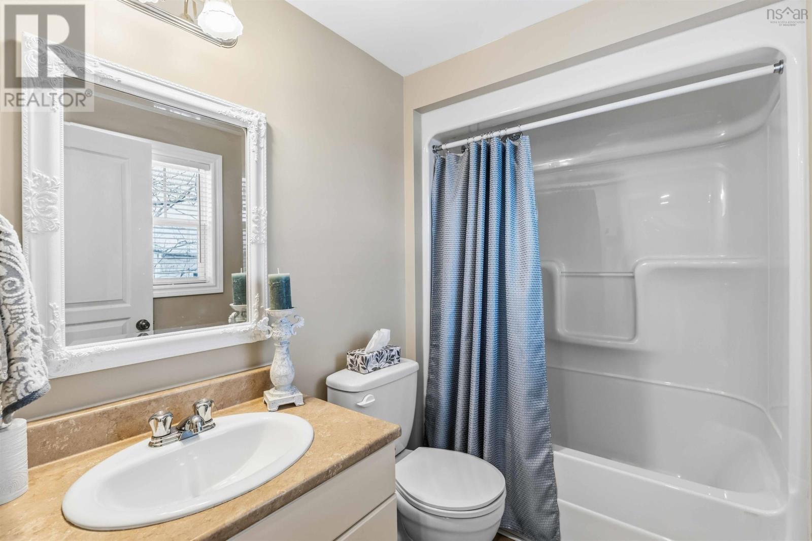 Property 27 of 32 of 8 Irven Drive