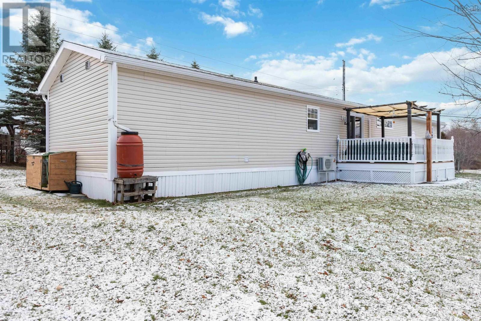 Property 29 of 32 of 8 Irven Drive