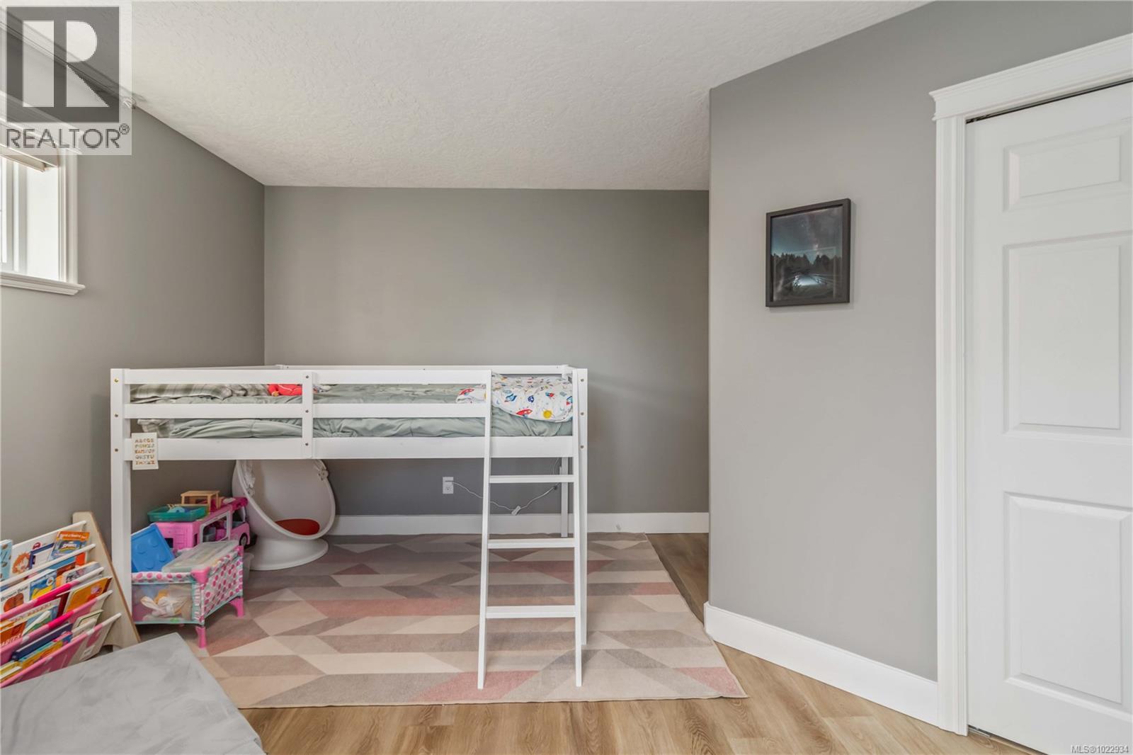 102 951 Goldstream Avenue, Langford