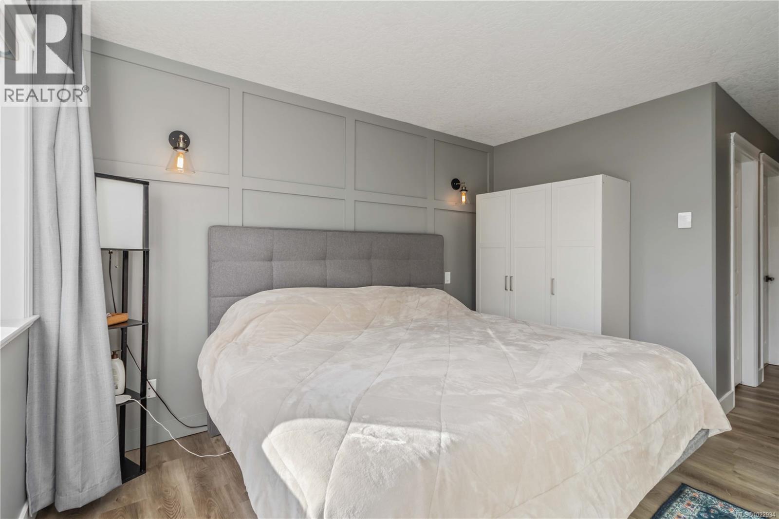 102 951 Goldstream Avenue, Langford