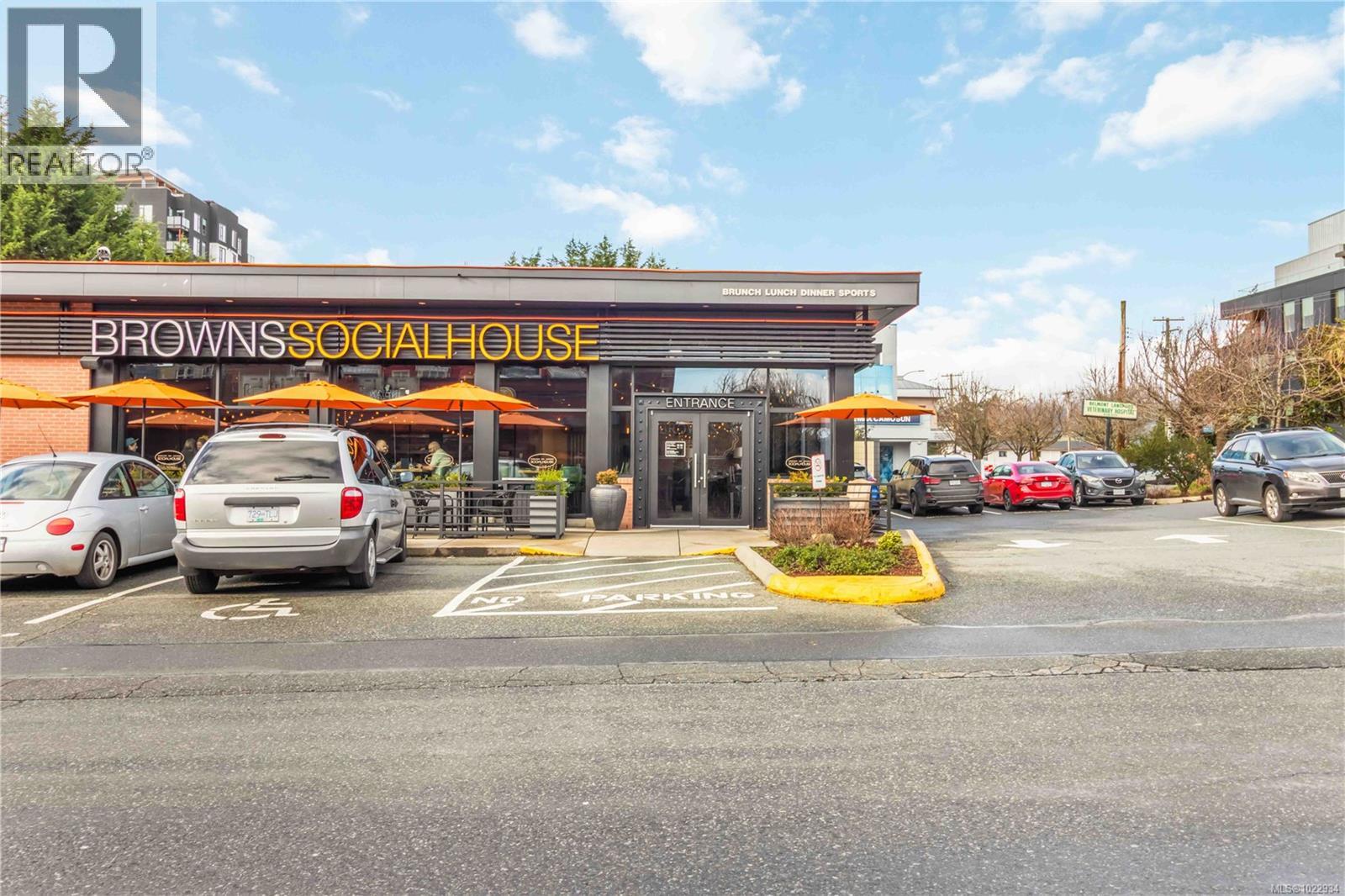 102 951 Goldstream Avenue, Langford