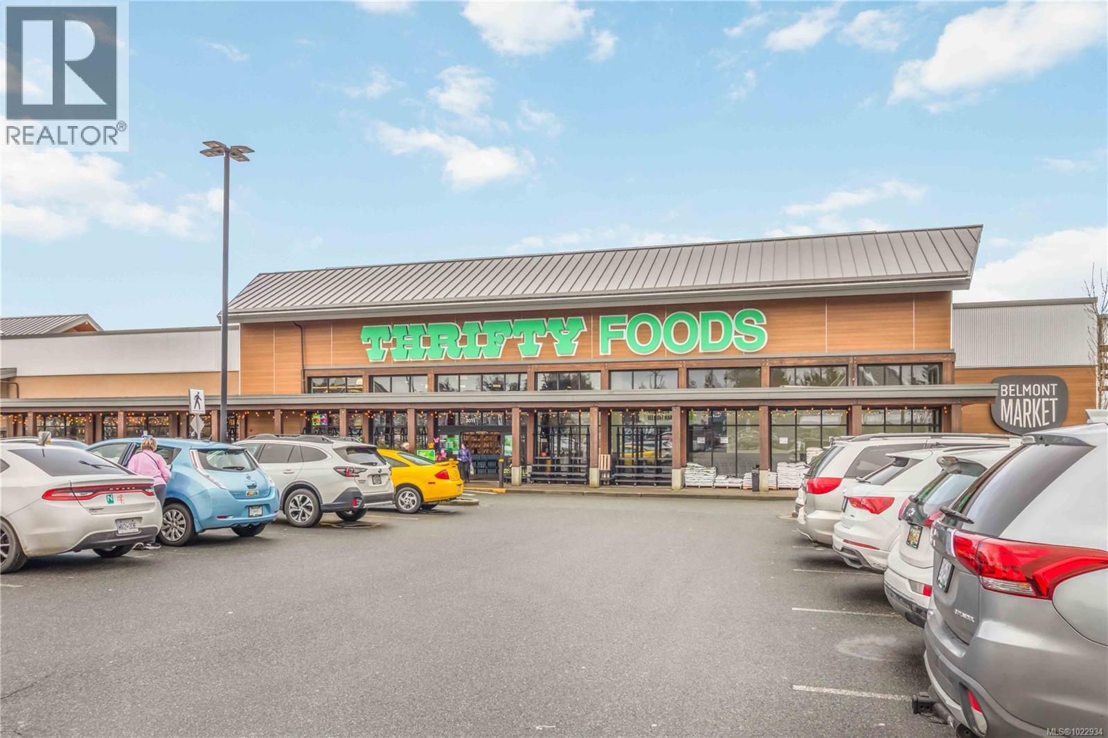 102 951 Goldstream Avenue, Langford