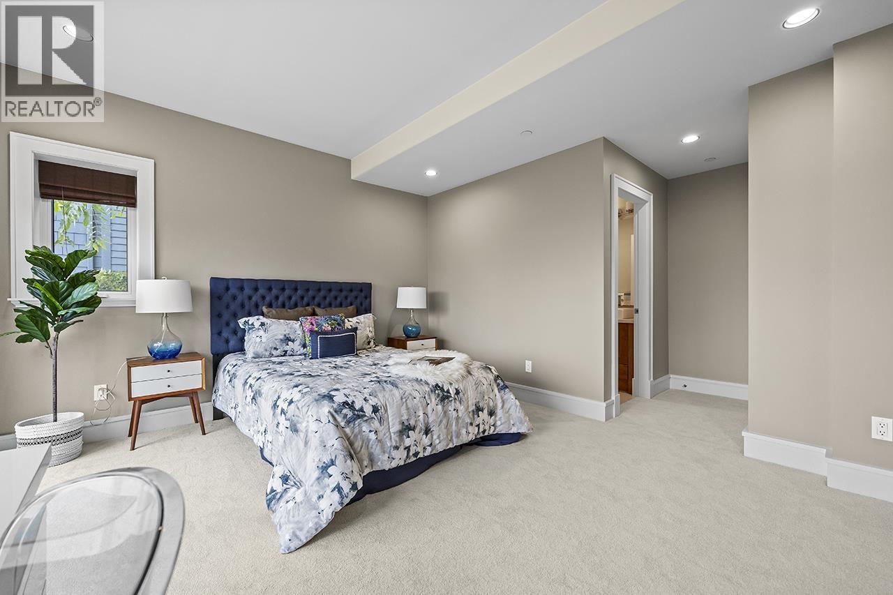 2546 MARR CREEK COURT, West Vancouver