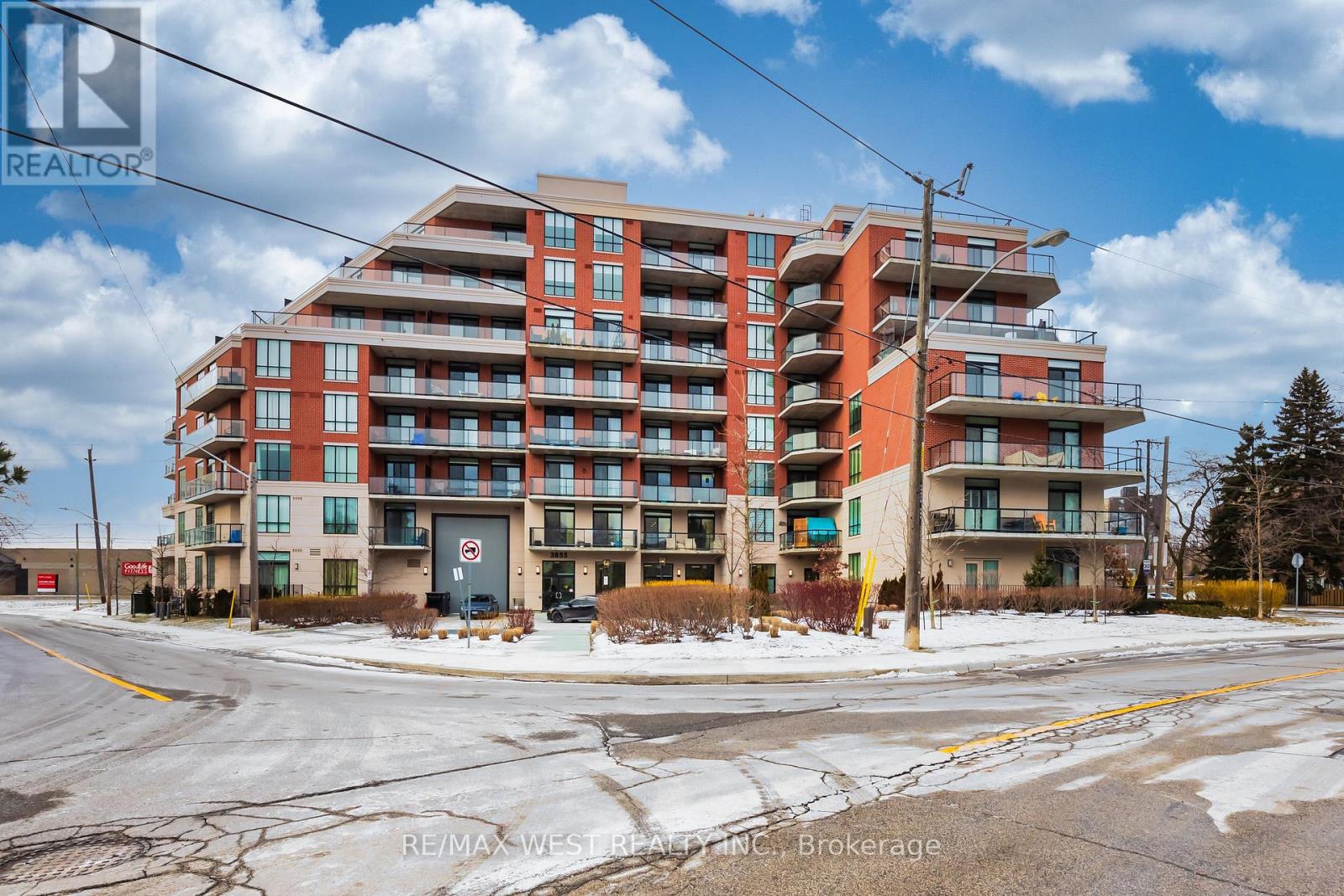 Listing photo of 901 - 3655 KINGSTON ROAD