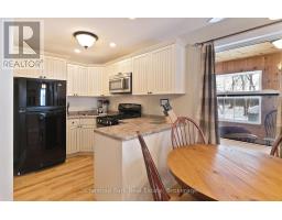105-10 - 1052 Rat Bay Road, Lake Of Bays, ON P1H2J6 Photo 17