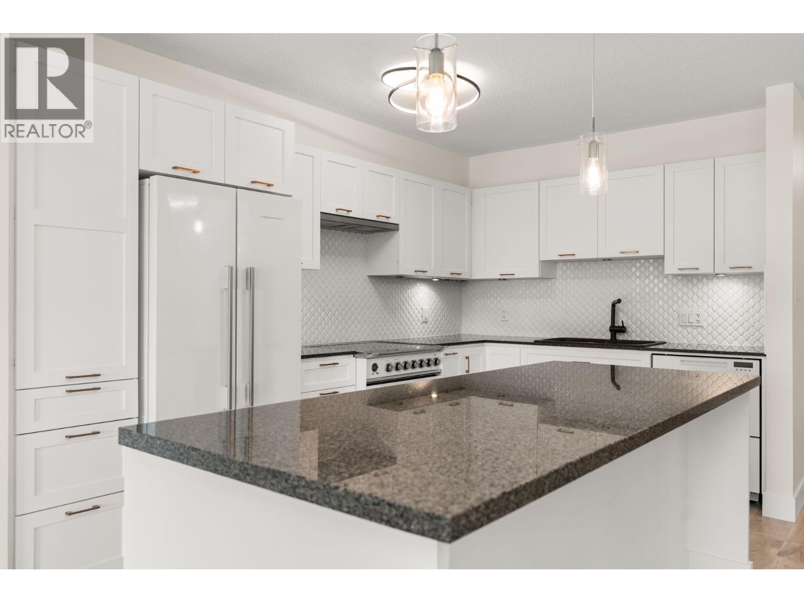 429 19673 MEADOW GARDENS WAY, Pitt Meadows