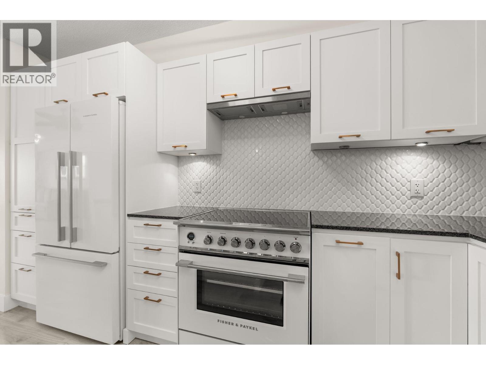 429 19673 MEADOW GARDENS WAY, Pitt Meadows