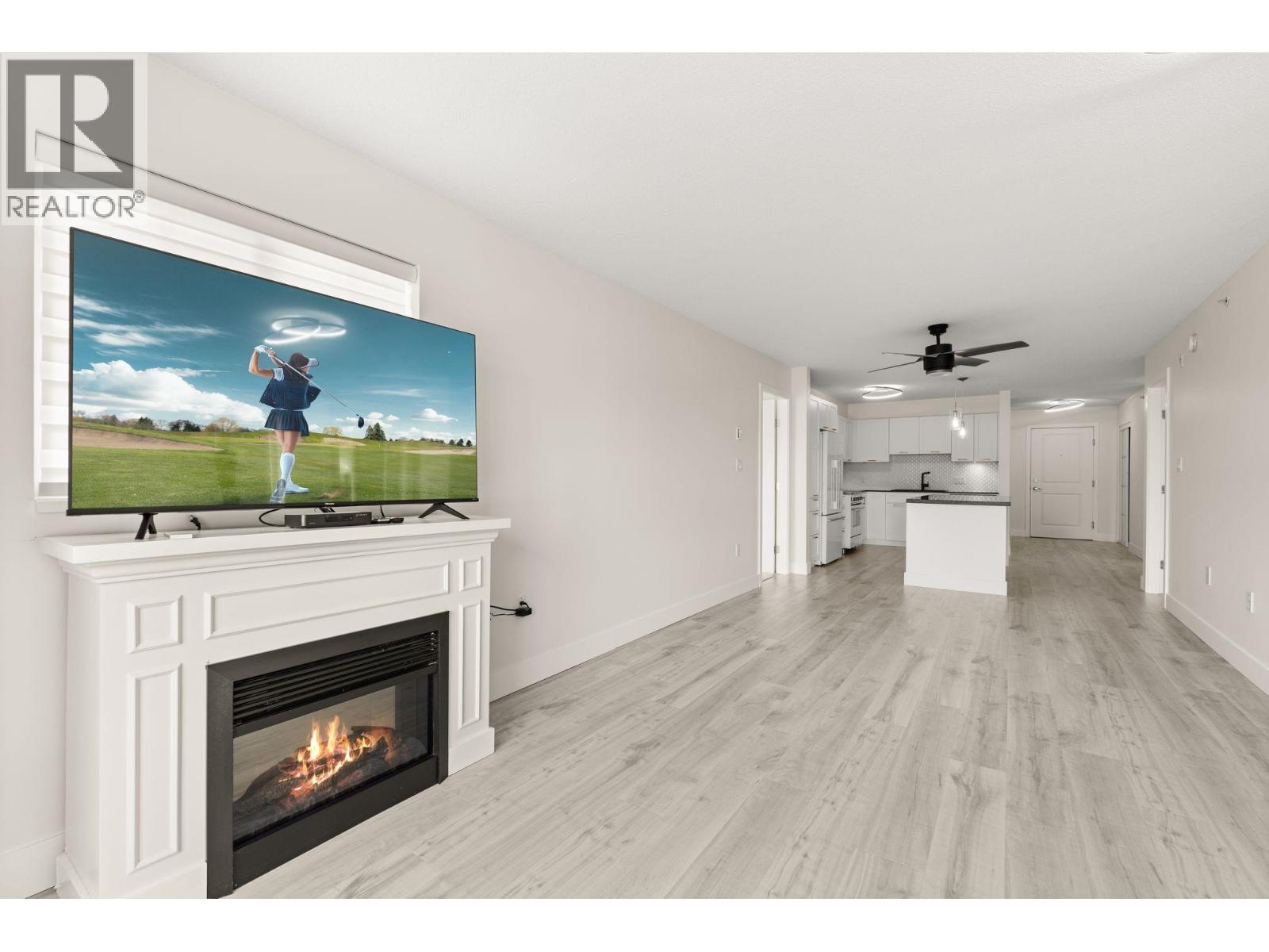 429 19673 MEADOW GARDENS WAY, Pitt Meadows