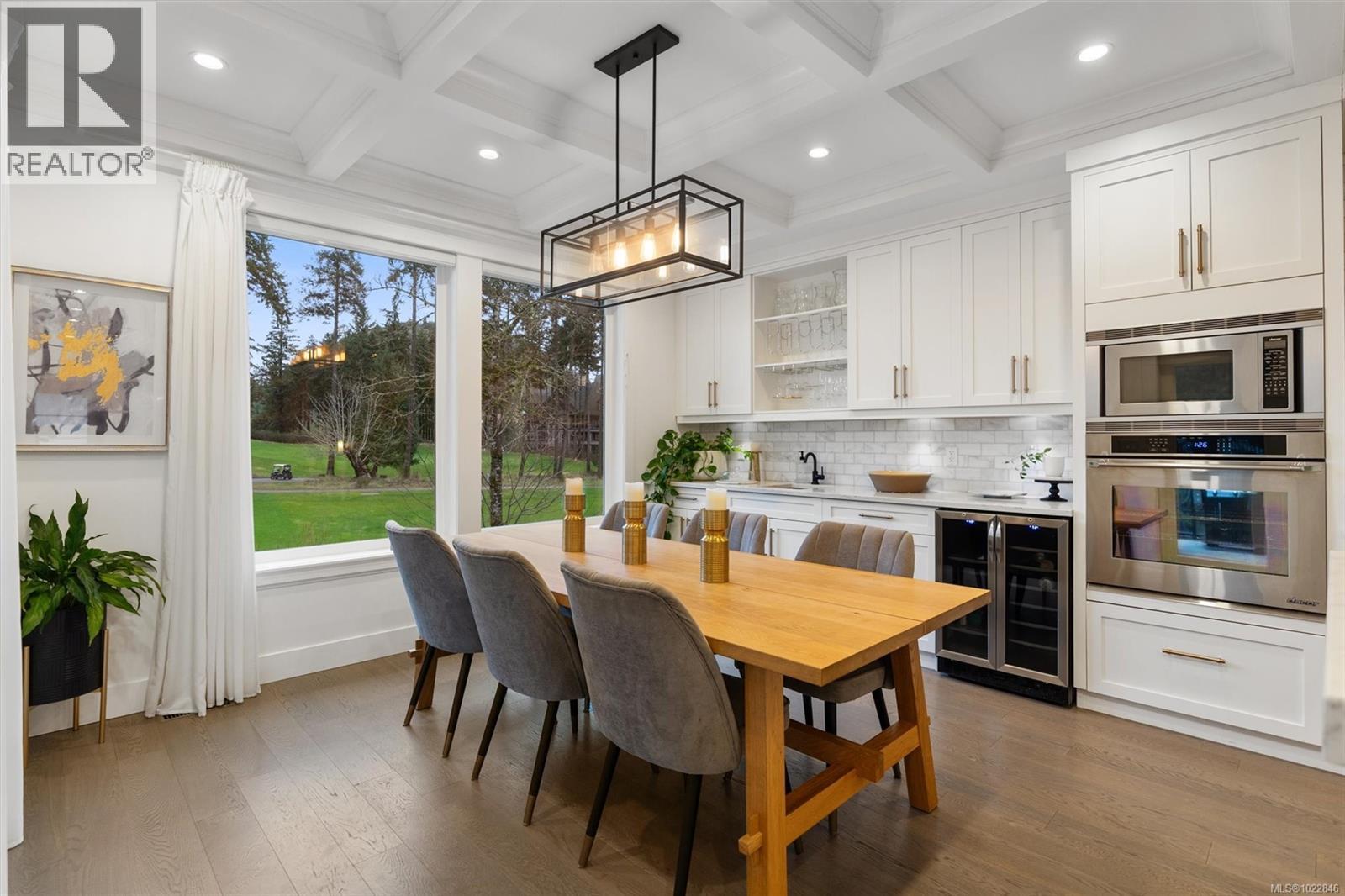  2168 Champions Way, Langford