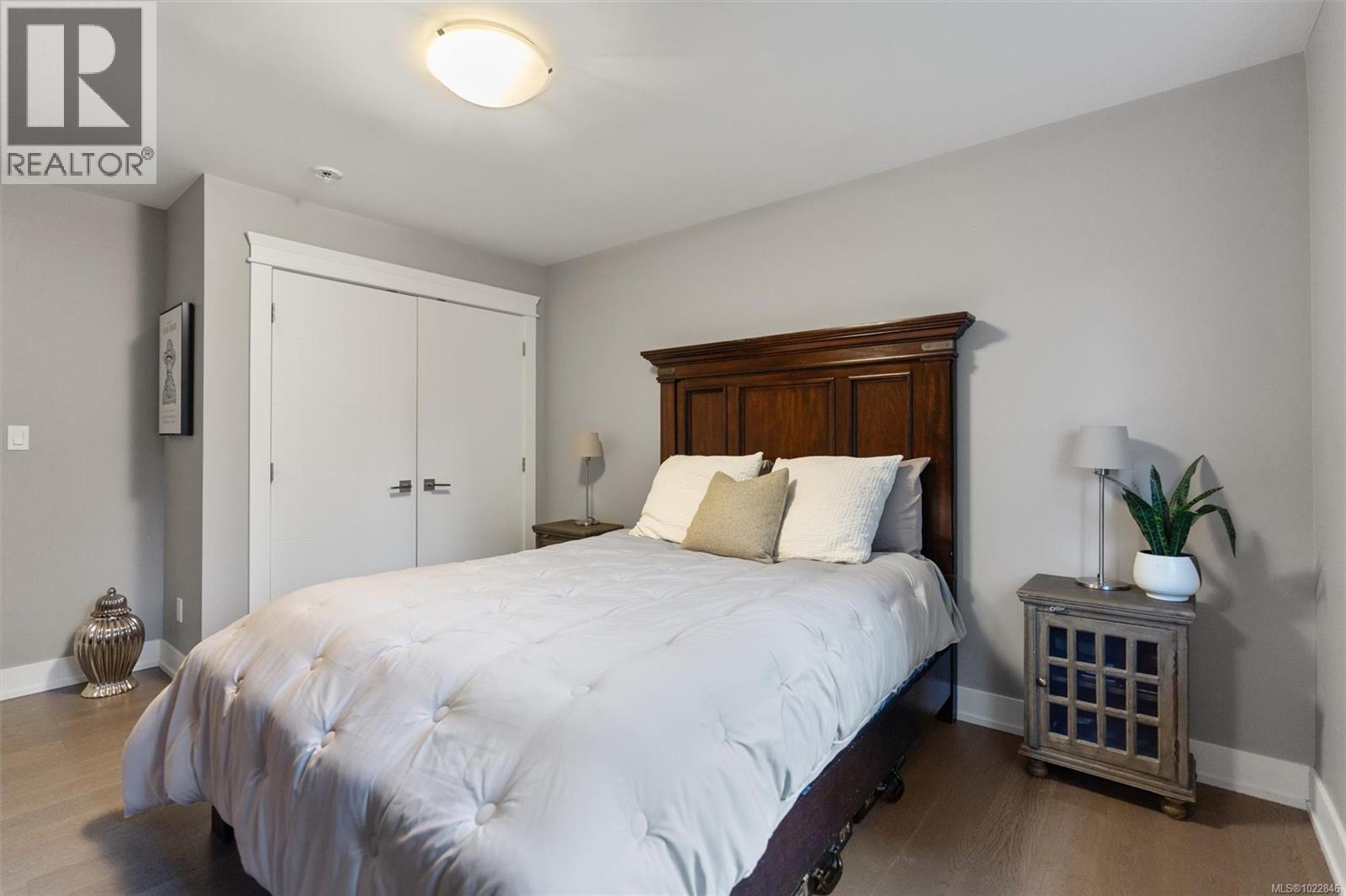  2168 Champions Way, Langford