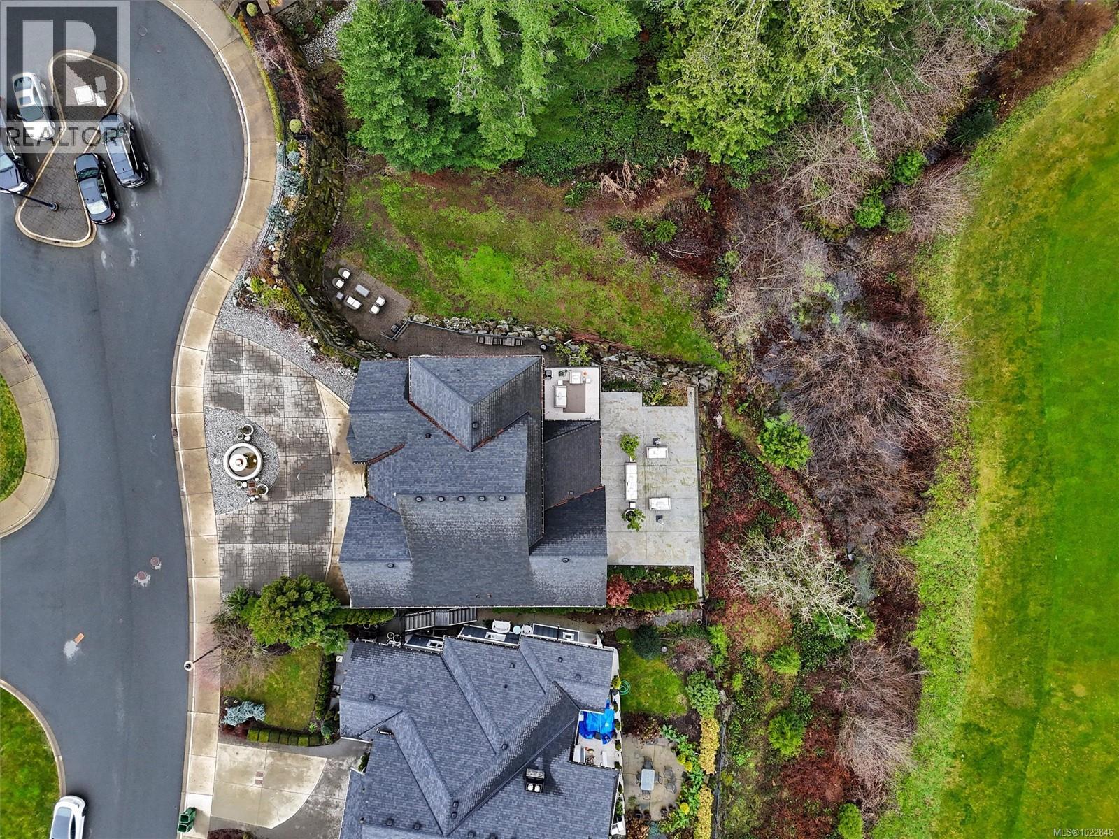  2168 Champions Way, Langford