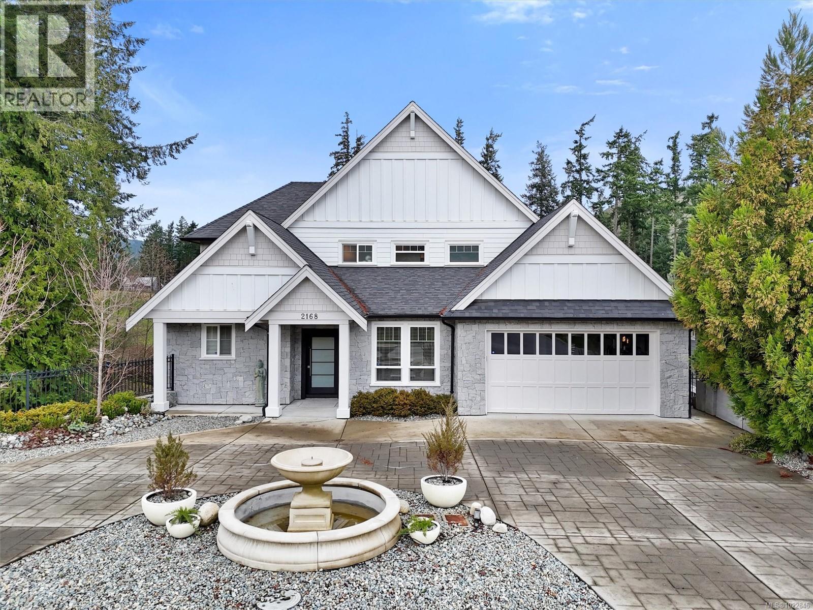  2168 Champions Way, Langford