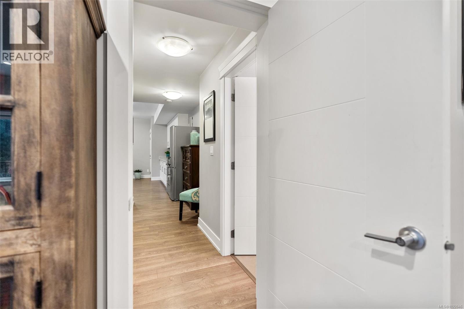  2168 Champions Way, Langford