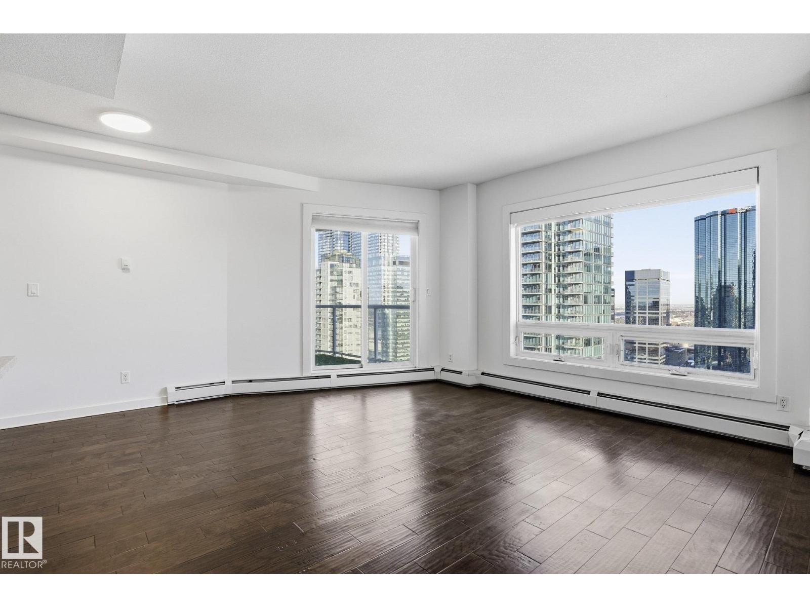 #2702 10152 104 ST NW - 10