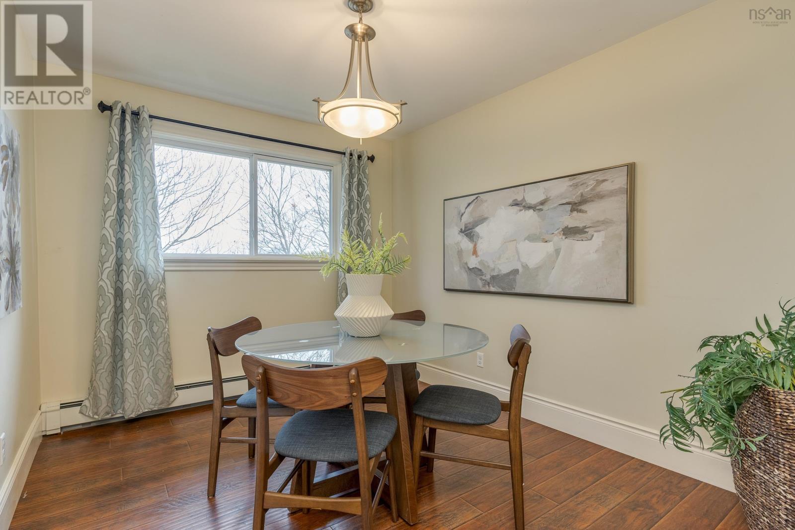 Property 10 of 51 of 91 Hazelholme Drive