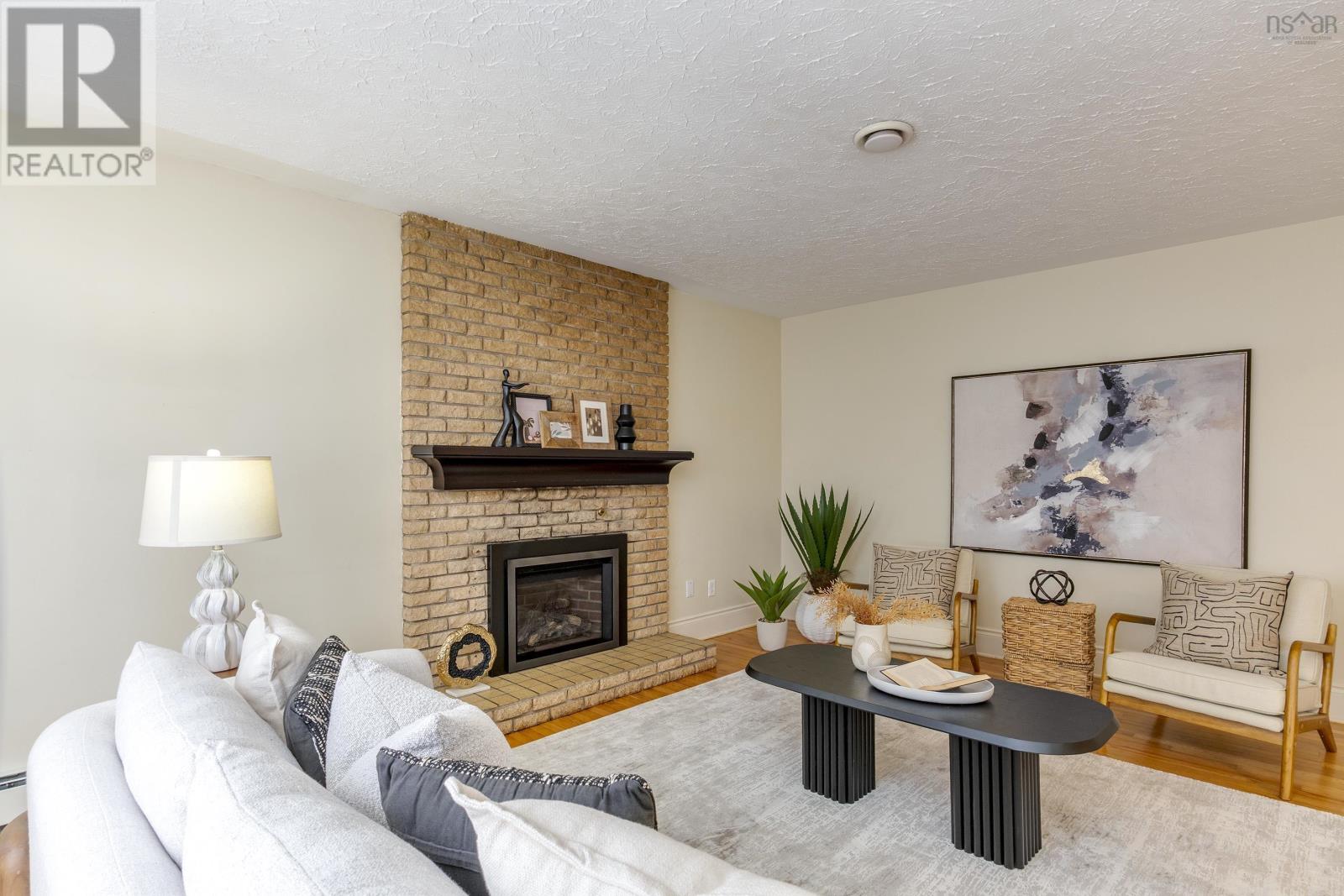 Property 8 of 51 of 91 Hazelholme Drive