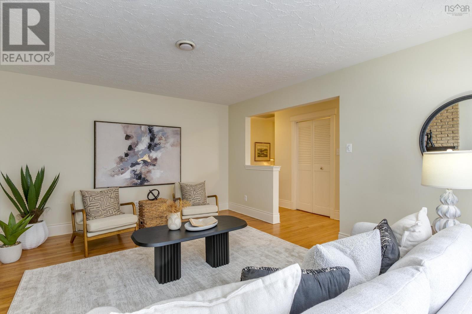 Property 7 of 51 of 91 Hazelholme Drive