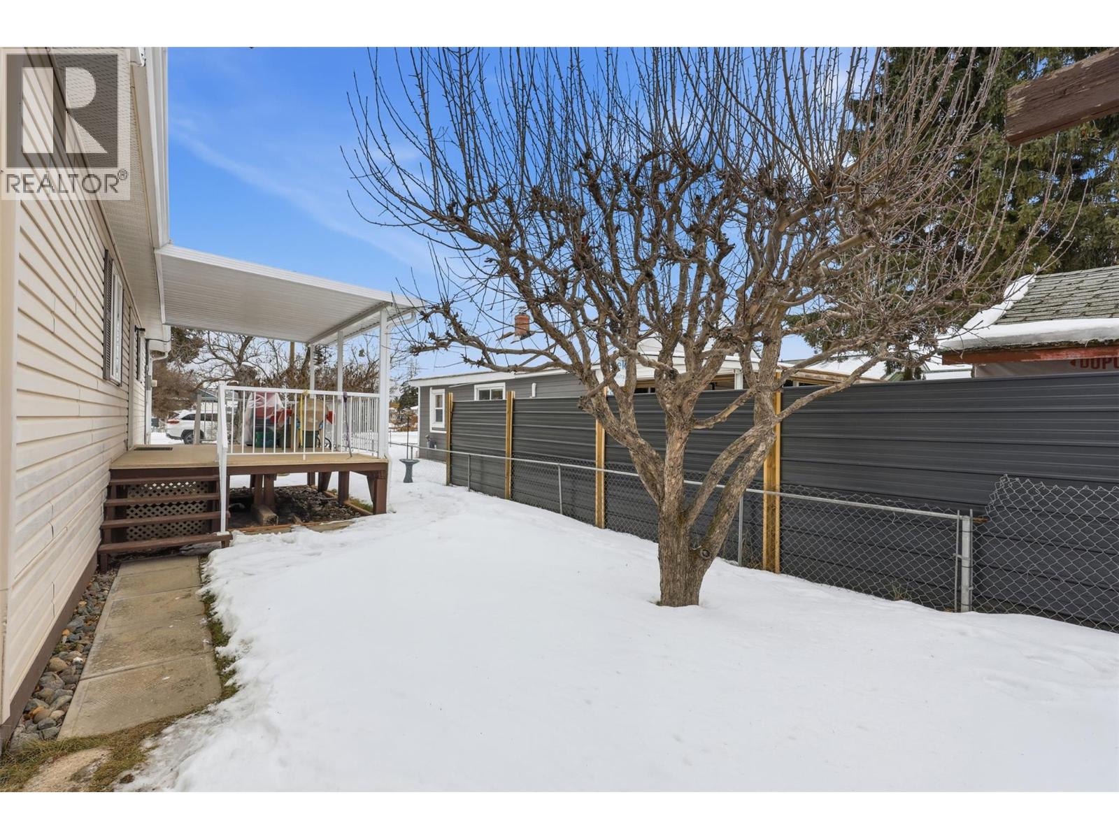 1544 CANFORD AVENUE - 27