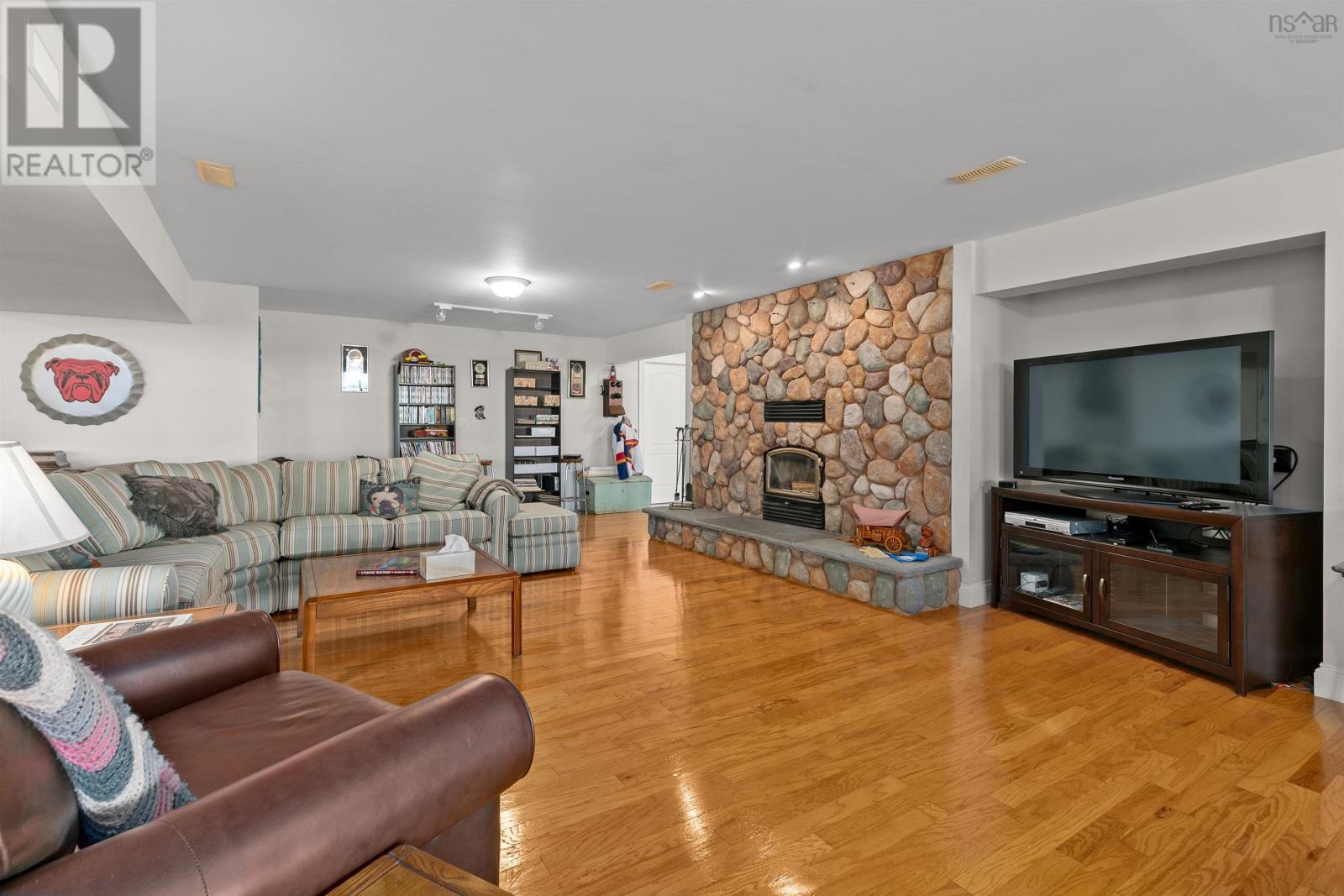 Property 30 of 49 of 35 Sea Oaks Lane