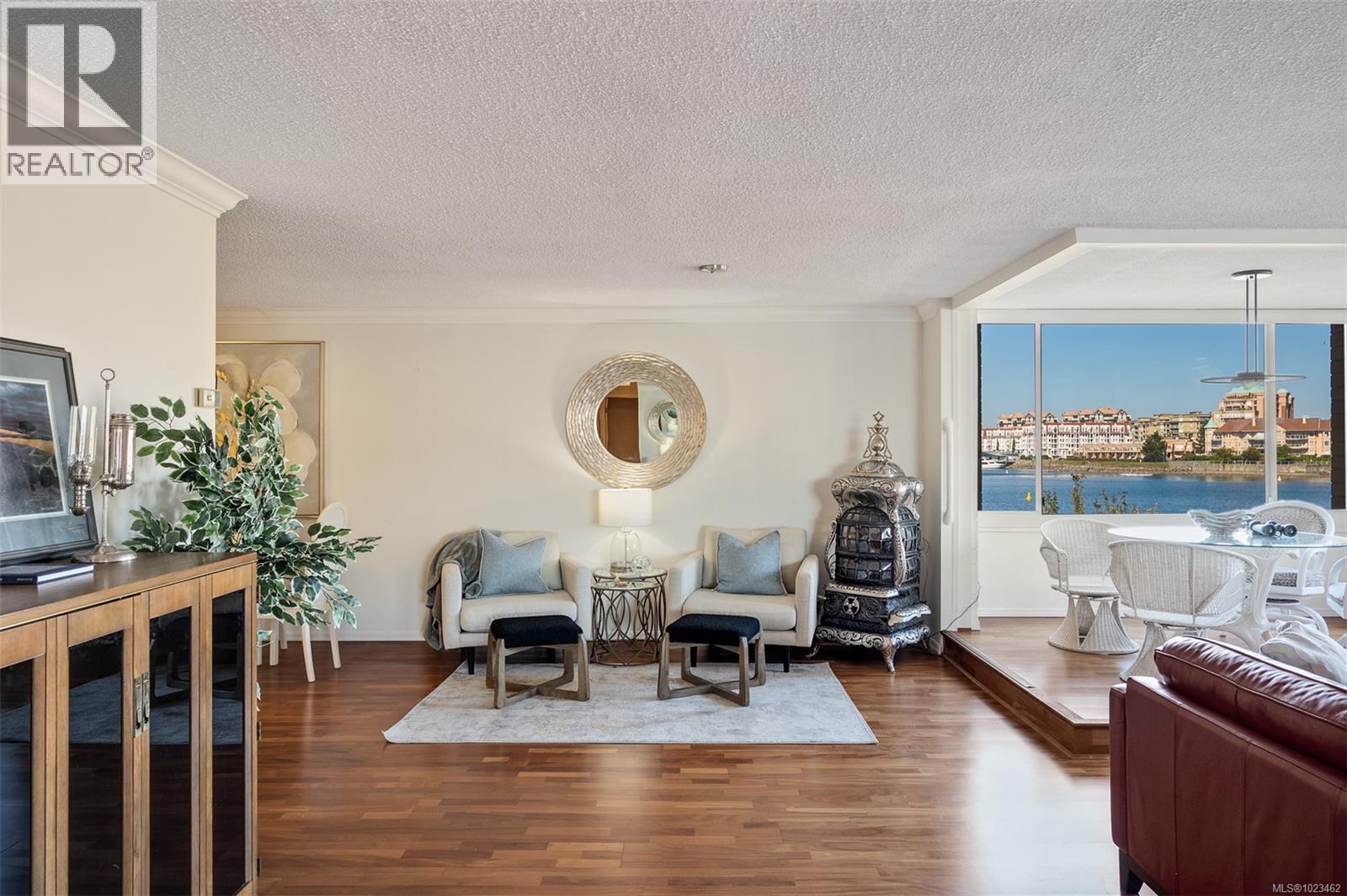 201 640 Montreal Street, Victoria