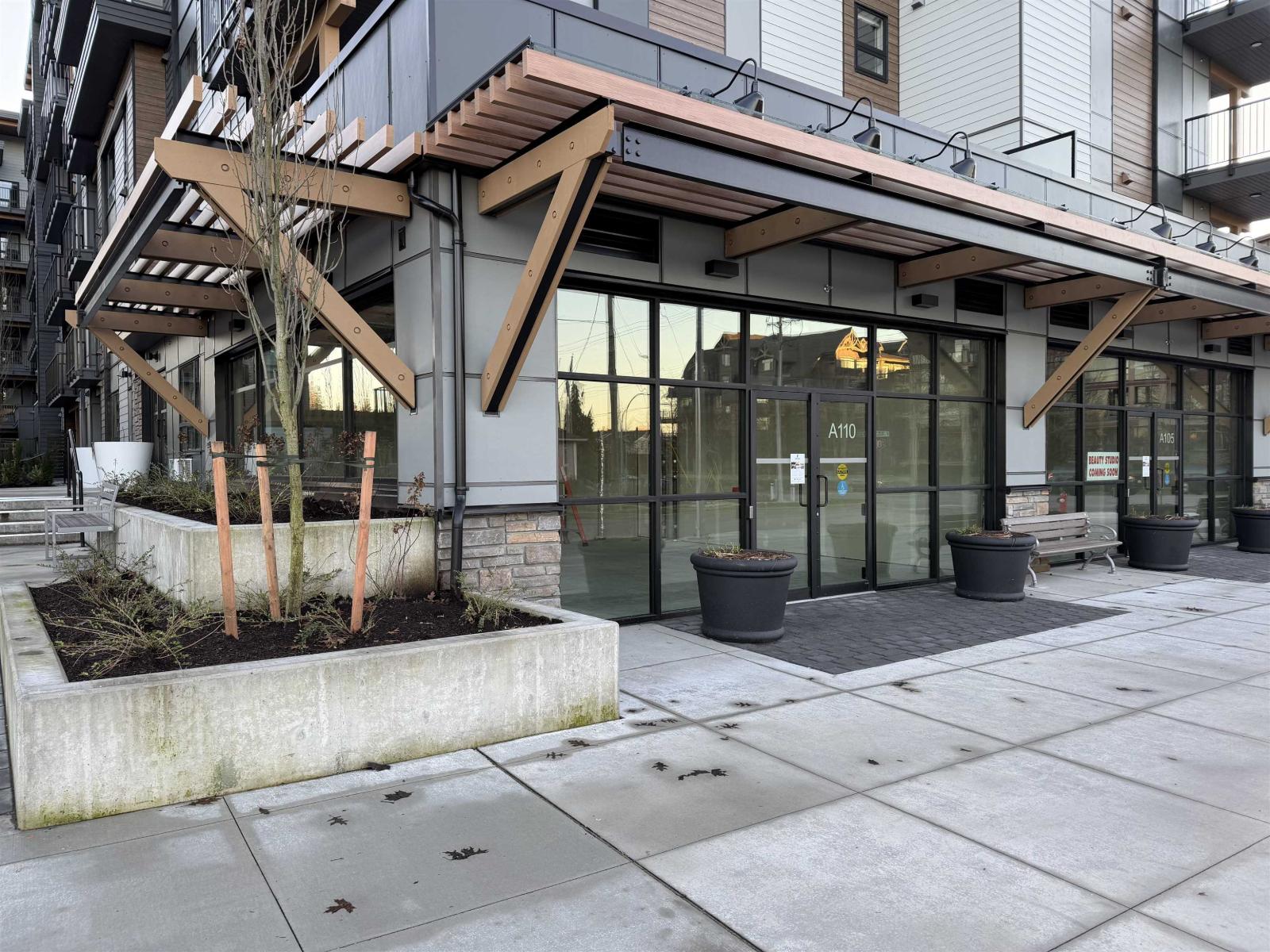 Retail in Langley - Image 7