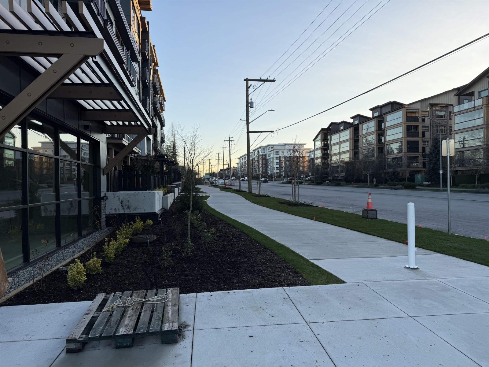 Retail in Langley - Image 16