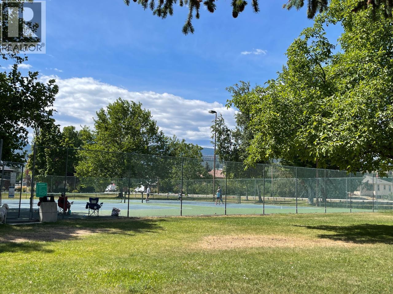 1716 Treffry Place, Summerland