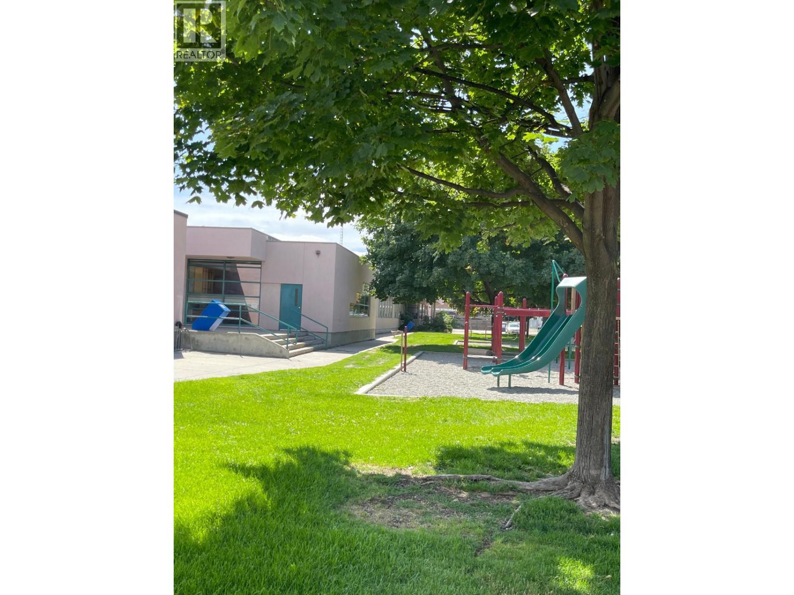 1716 Treffry Place, Summerland