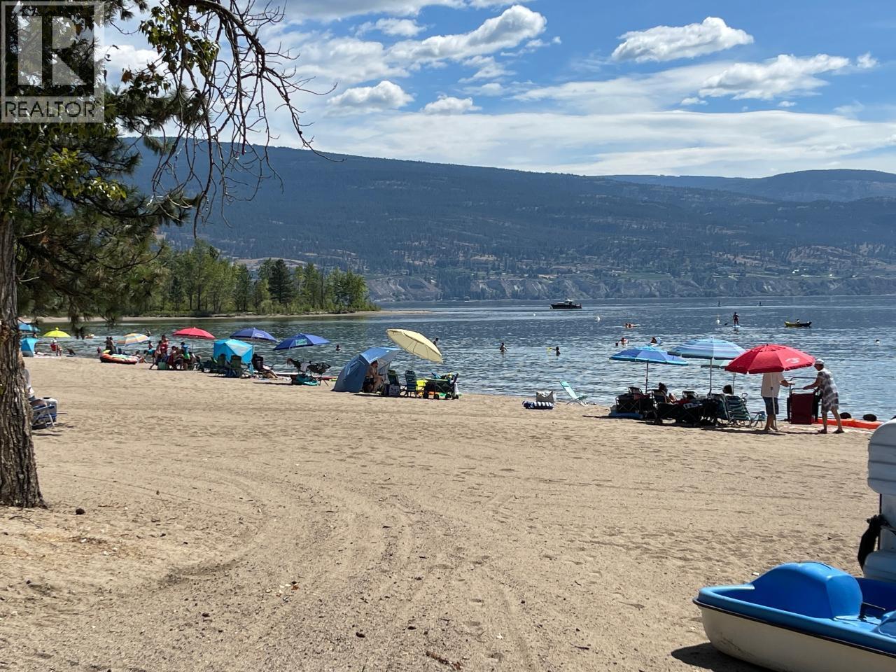 1716 Treffry Place, Summerland