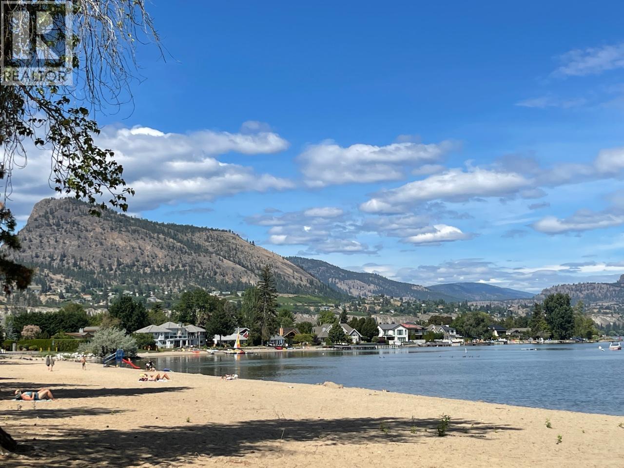 1716 Treffry Place, Summerland