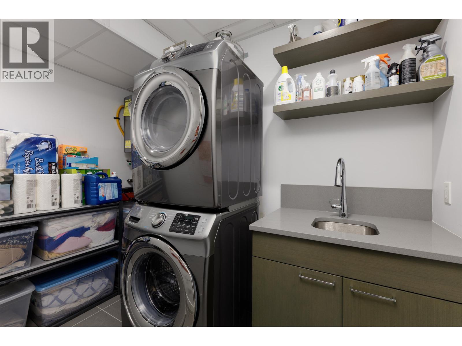 304 1009 LAURIER AVENUE, Vancouver