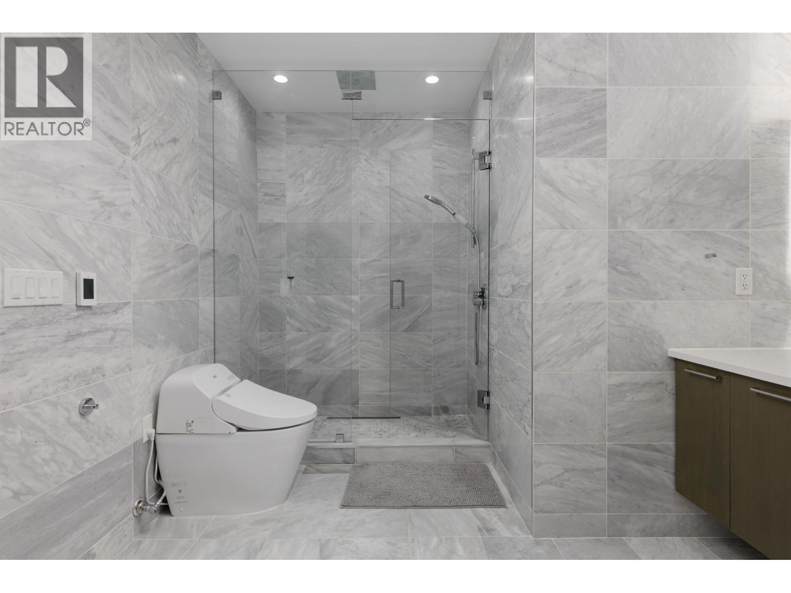 304 1009 LAURIER AVENUE, Vancouver