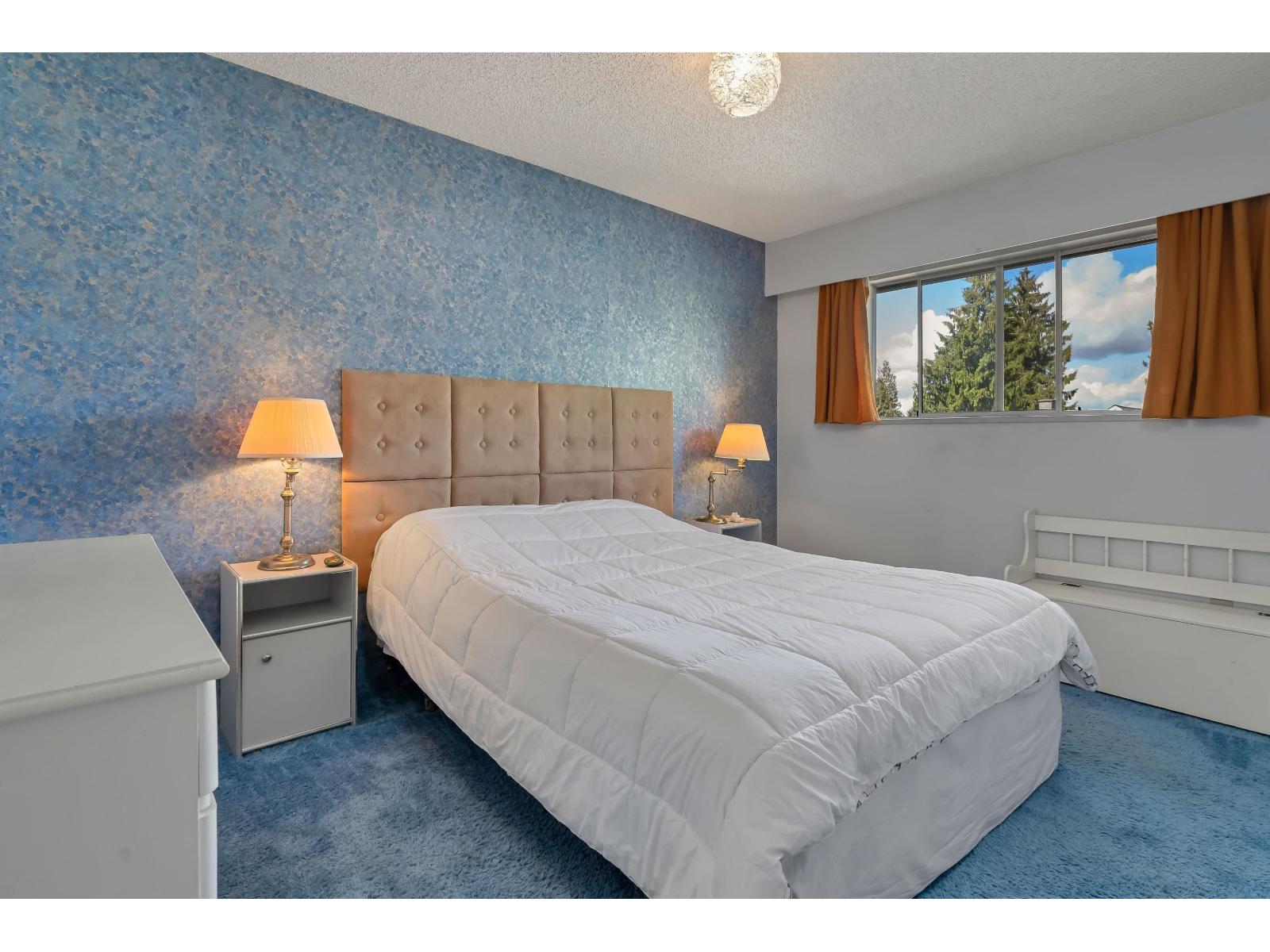 11138 84B Avenue, Delta