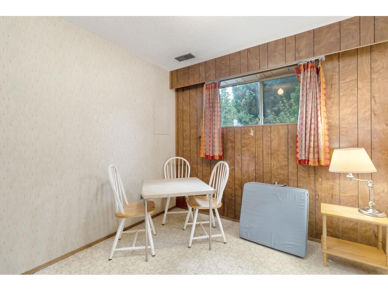 11138 84B Avenue, Delta