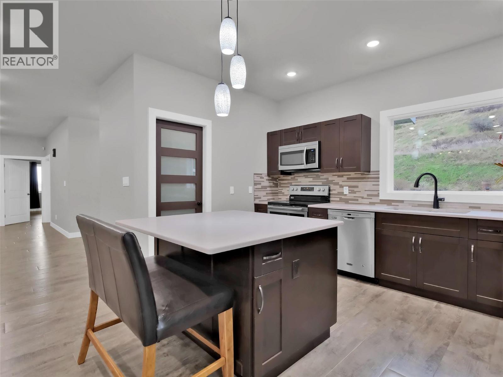 9801/9809 Gould Avenue - 19