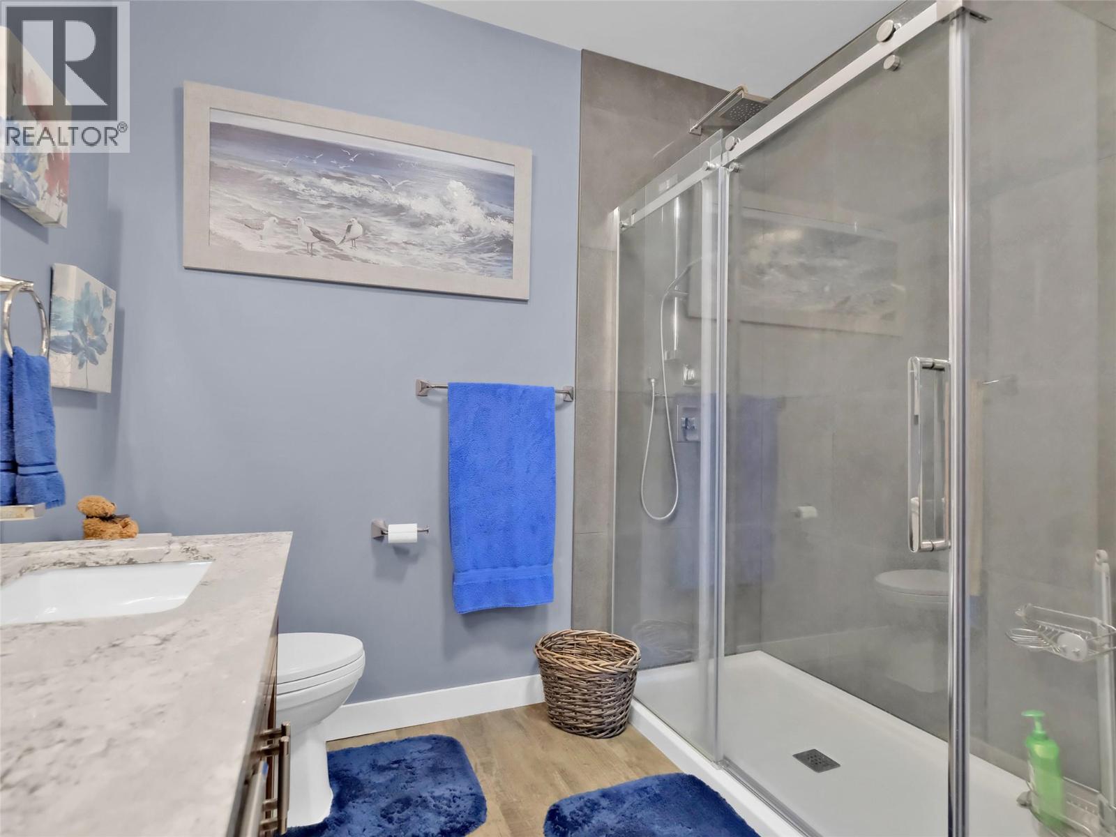 9801/9809 Gould Avenue, Summerland