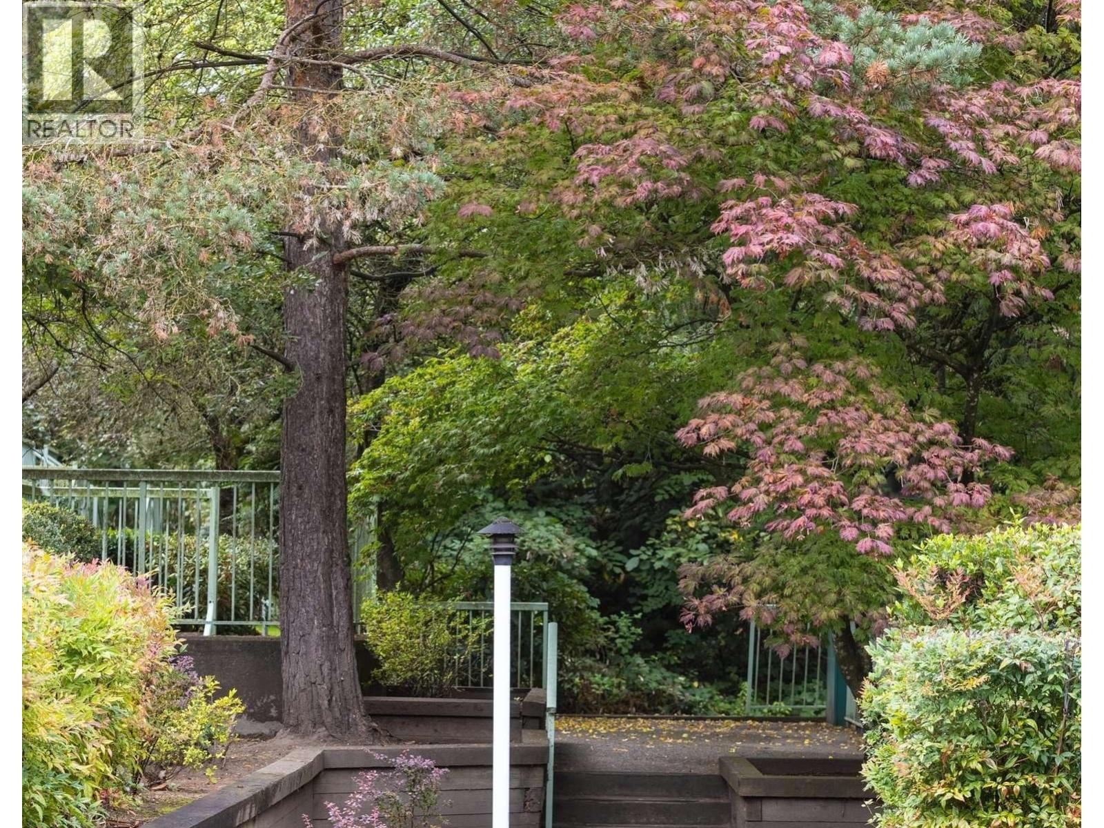 40 7520 18TH STREET, Burnaby