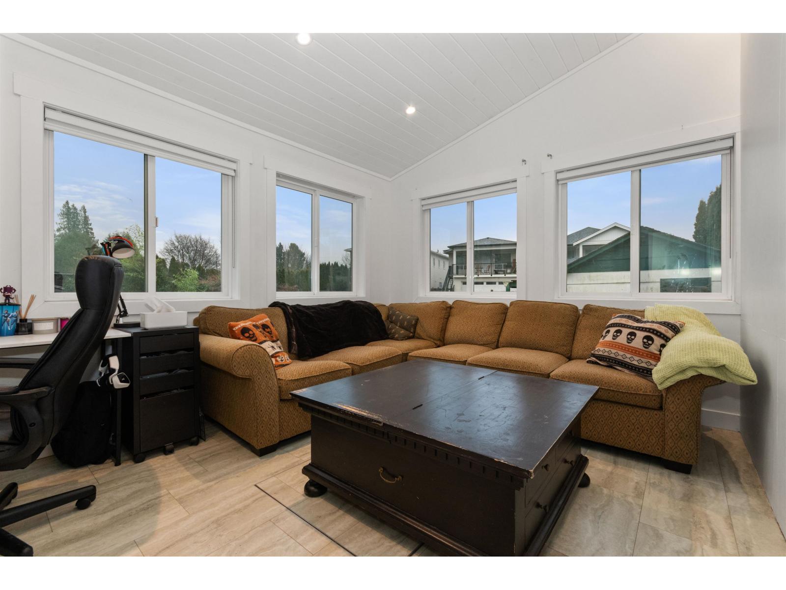 46022 CLARKE DRIVE, Chilliwack Proper East, Chilliwack